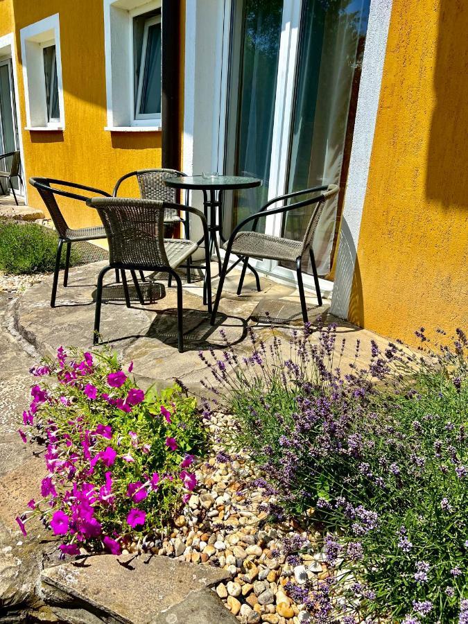 Appartementhaus 5. Jahreszeit Hévíz Dış mekan fotoğraf